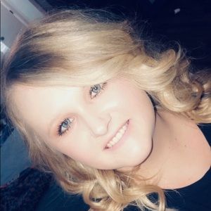 Meet your Posher, Rilee